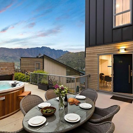 Bluewater Views Villa Queenstown Exterior photo