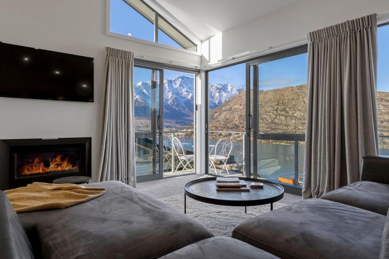 Bluewater Views Villa Queenstown Exterior photo